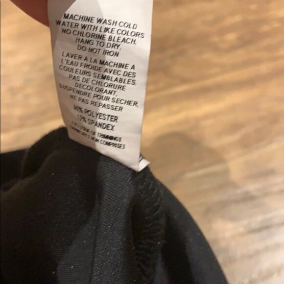 Velvety double v neck top - Picture 10 of 10